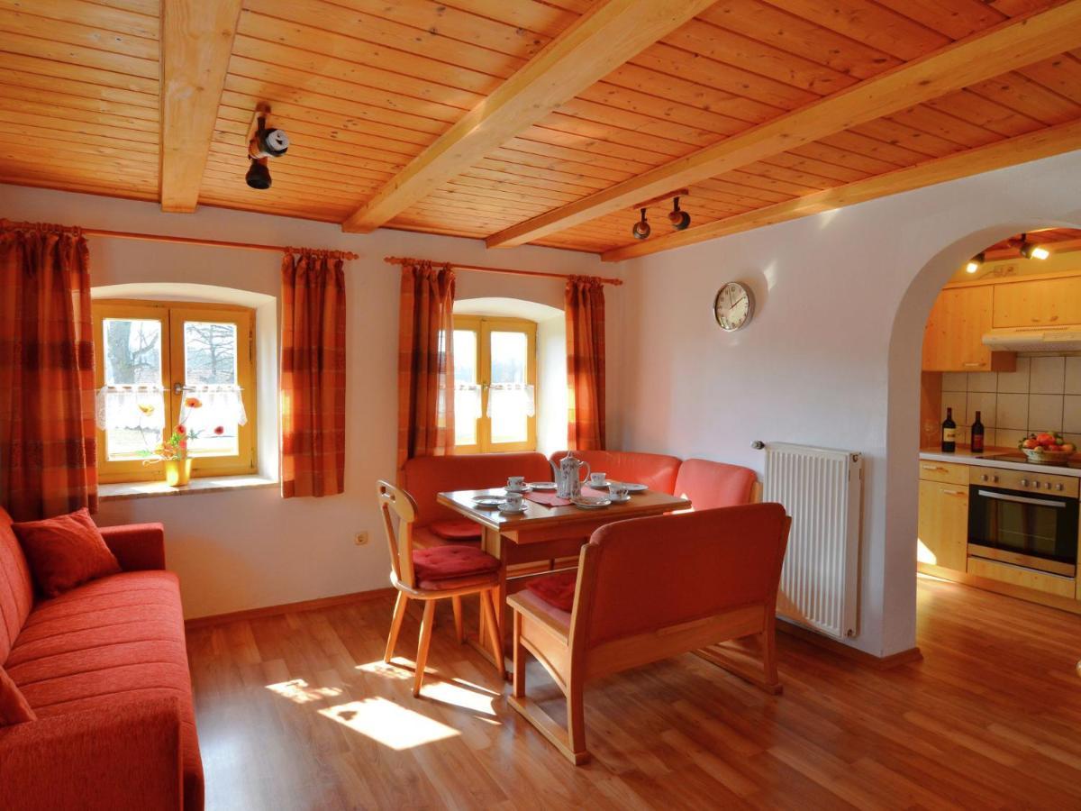Lovely Holiday Home In Viechtach Near The Forest Εξωτερικό φωτογραφία